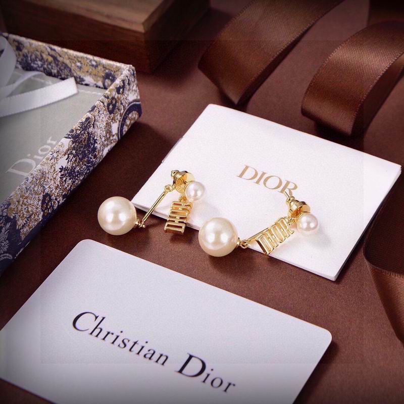 Dior Earring 09yxx95